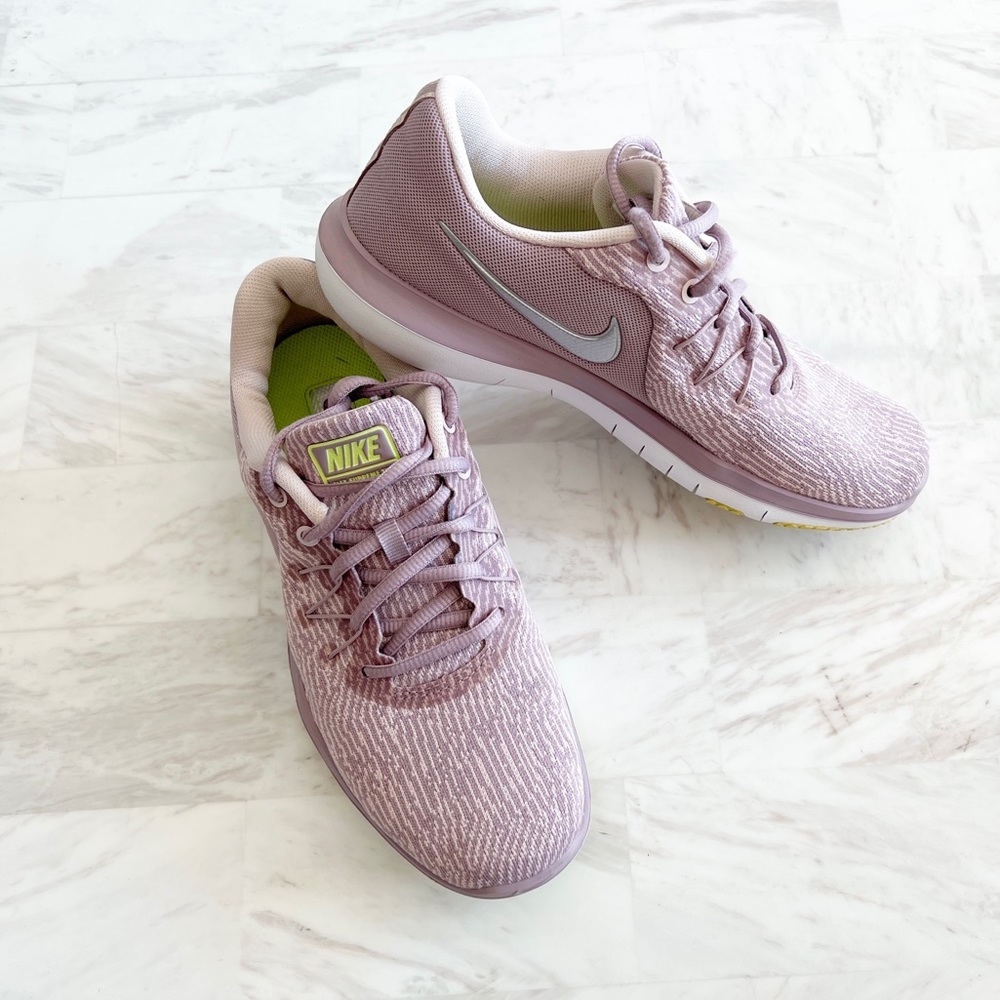 Nike Women's Flex Supreme TR 6 Blush Pink Cross Training Sneaker Tennis Shoes
